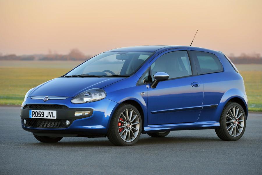  Fiat Punto Evo 2010 года  (фото 11 из 70)